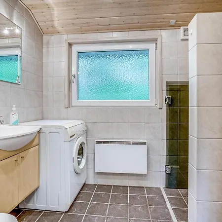 Four-bedroom Holiday In