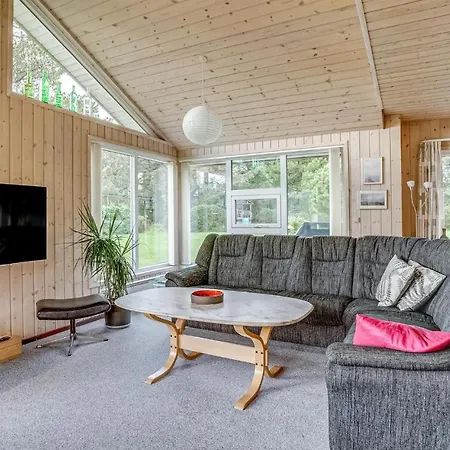 Feriehus Four-bedroom Holiday In Blåvand